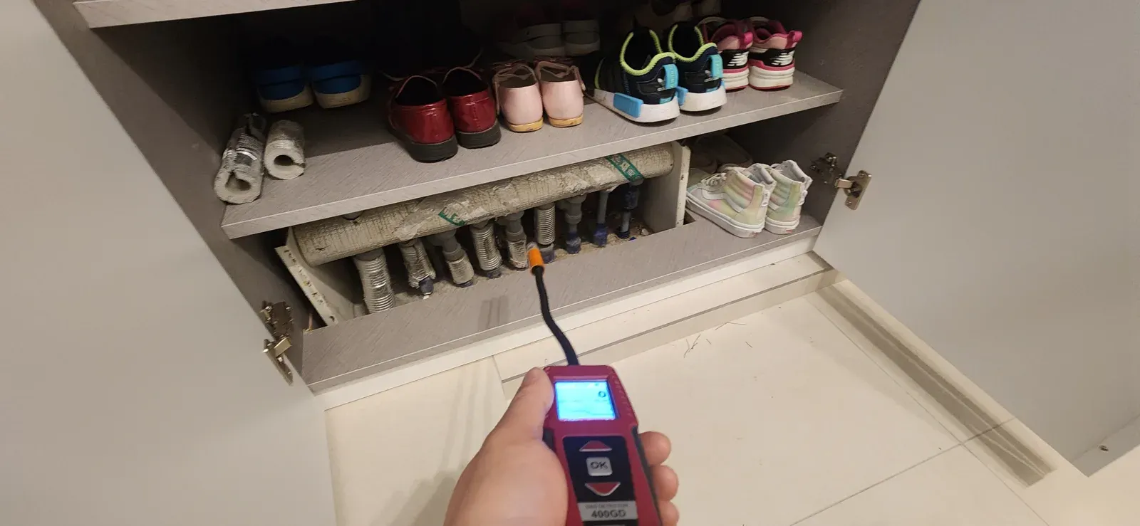 분배기 밸브마다 탐지기 대기