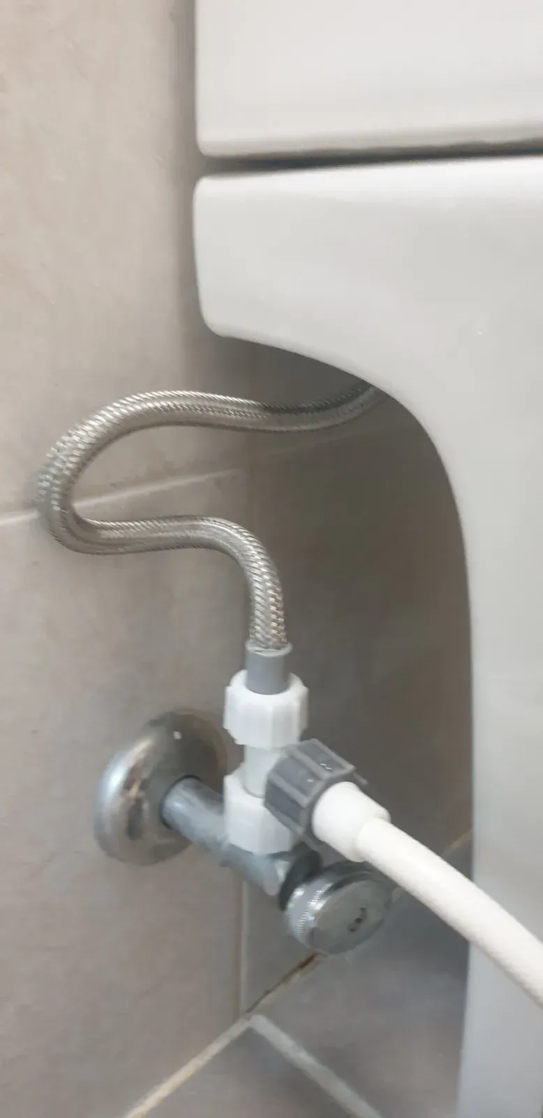 변기 급수 앵글밸브